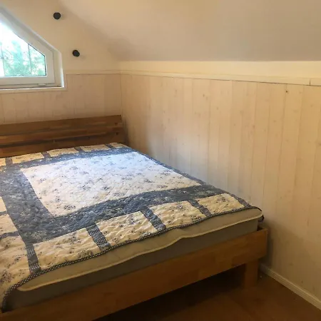 Schoene Mit Kamin アパート