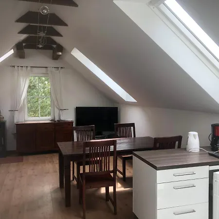 Schoene Mit Kamin アパート