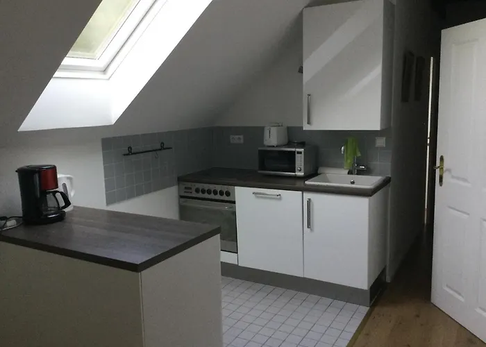 Schoene Mit Kamin Нехоже