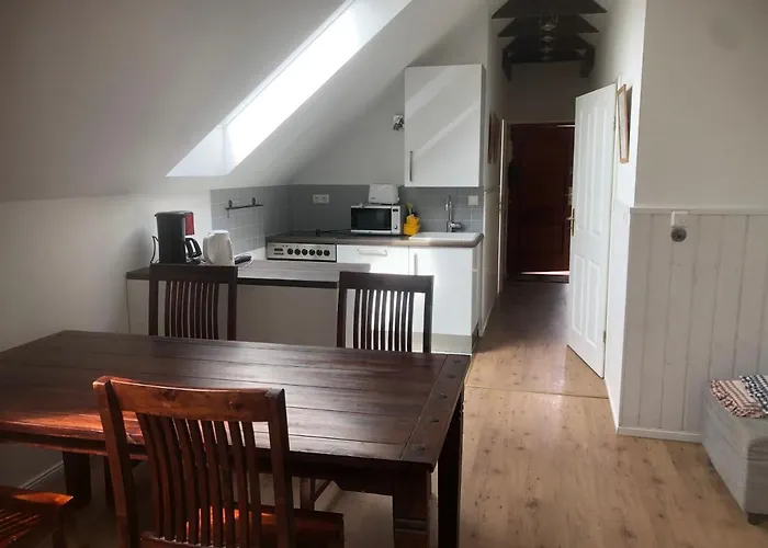 Schoene Mit Kamin * Нехоже